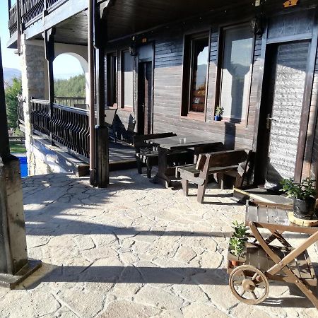Trifon Zarezan Family Hotel Glavatartsi Dış mekan fotoğraf