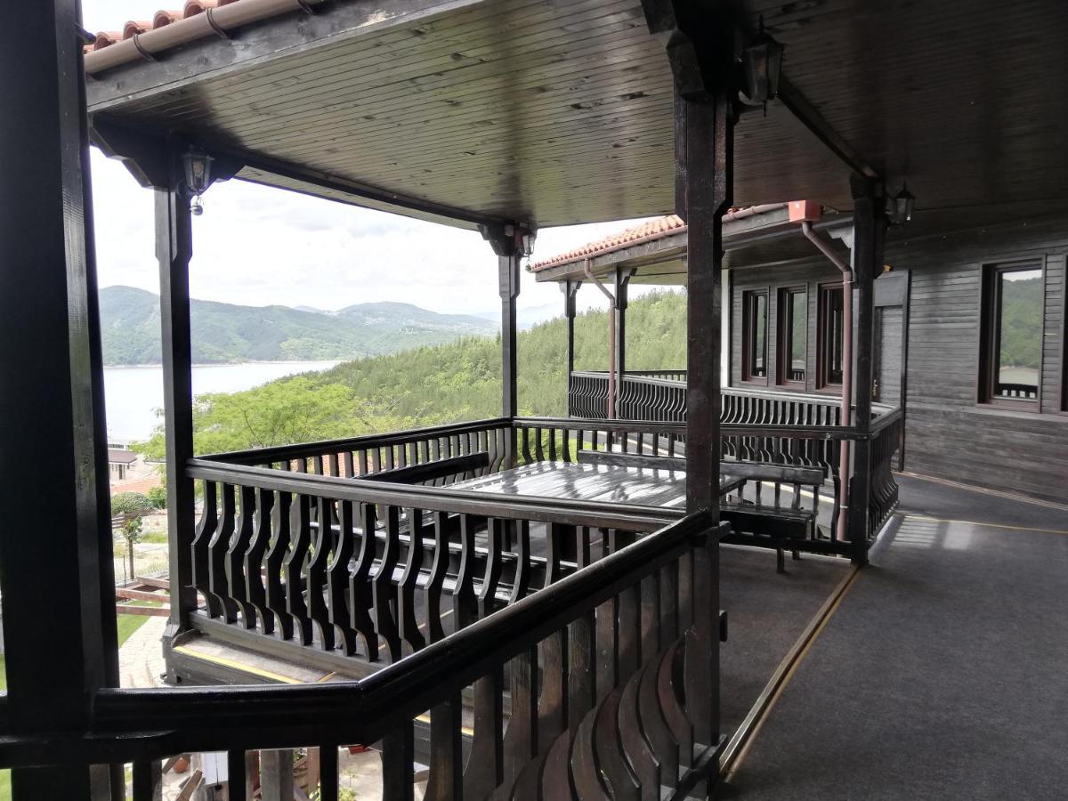 Trifon Zarezan Family Hotel Glavatartsi Dış mekan fotoğraf