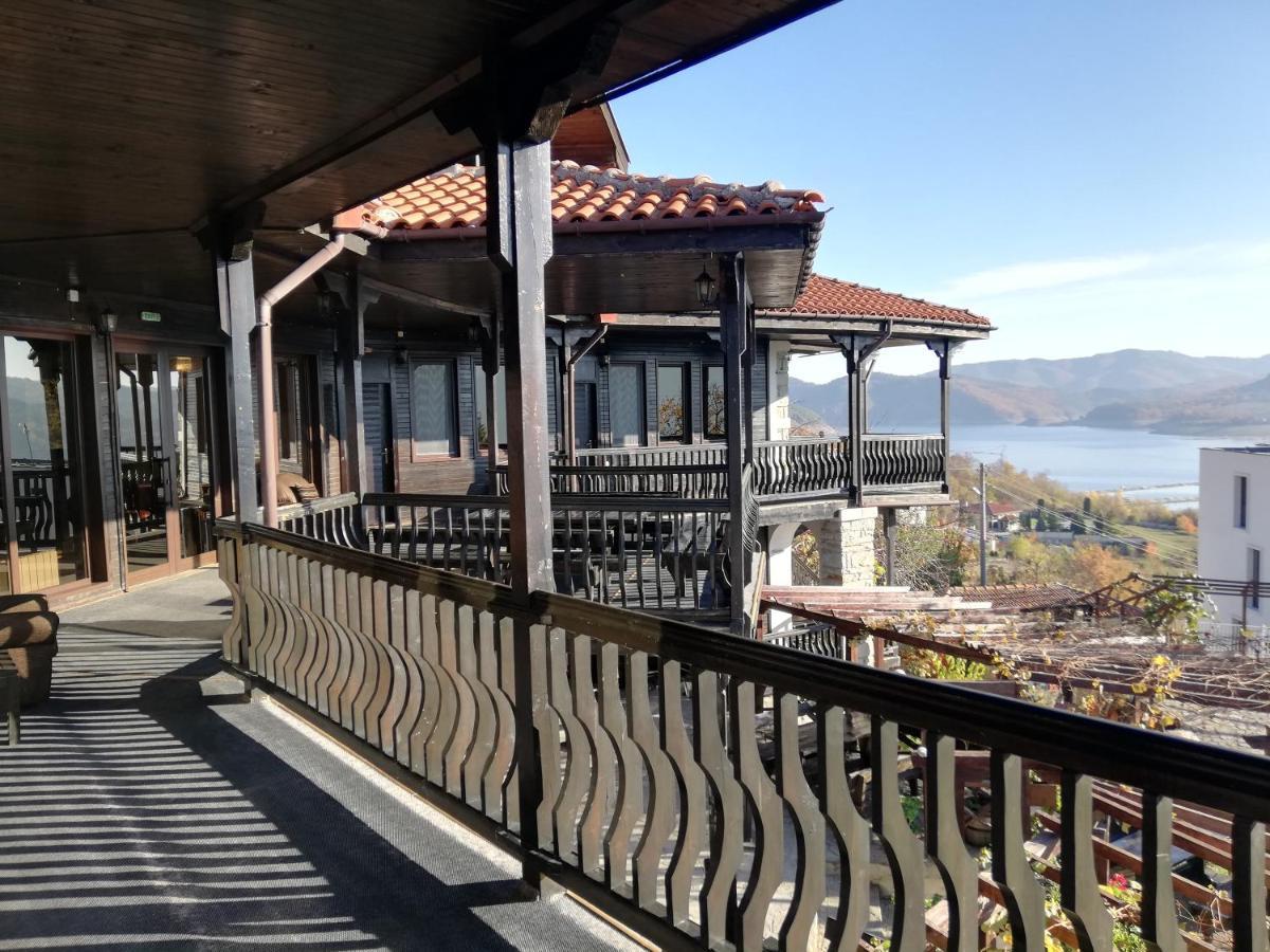 Trifon Zarezan Family Hotel Glavatartsi Dış mekan fotoğraf