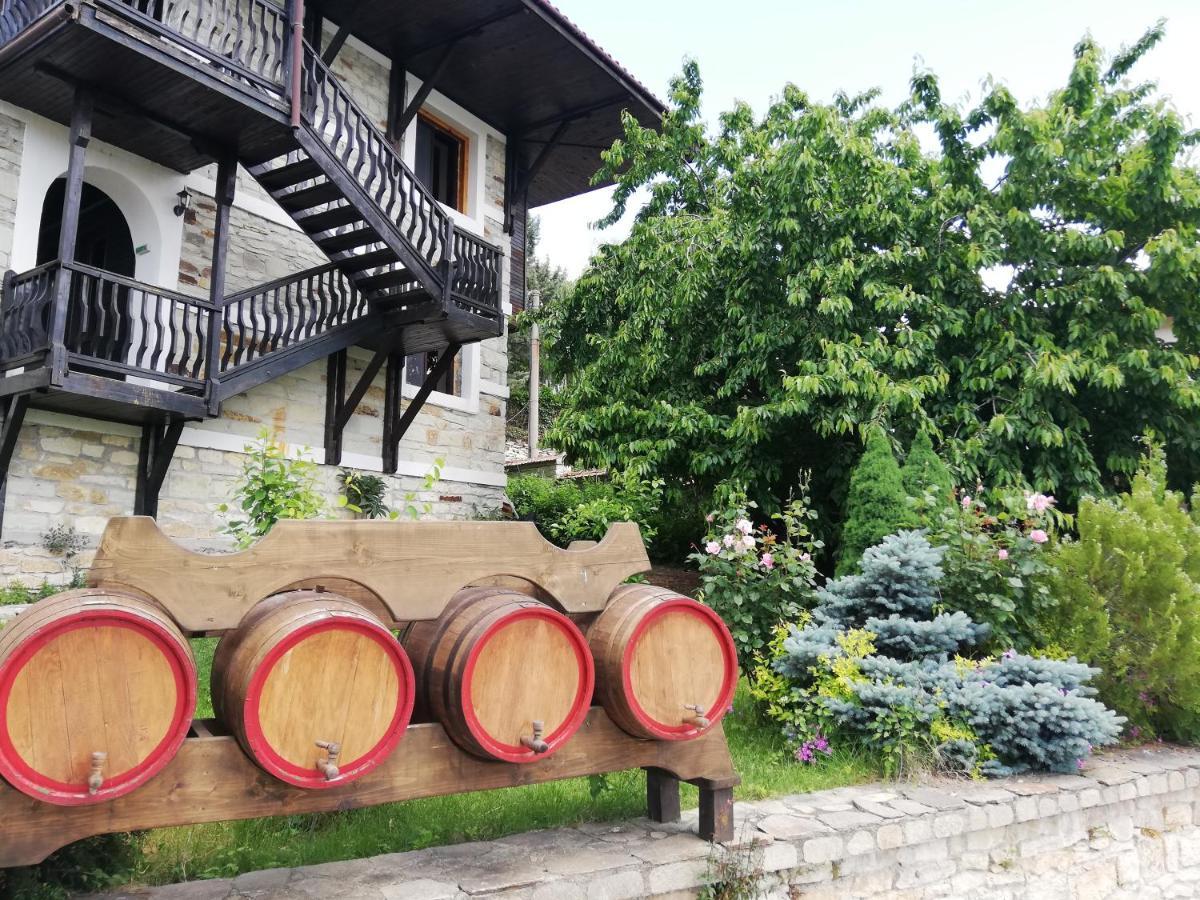Trifon Zarezan Family Hotel Glavatartsi Dış mekan fotoğraf