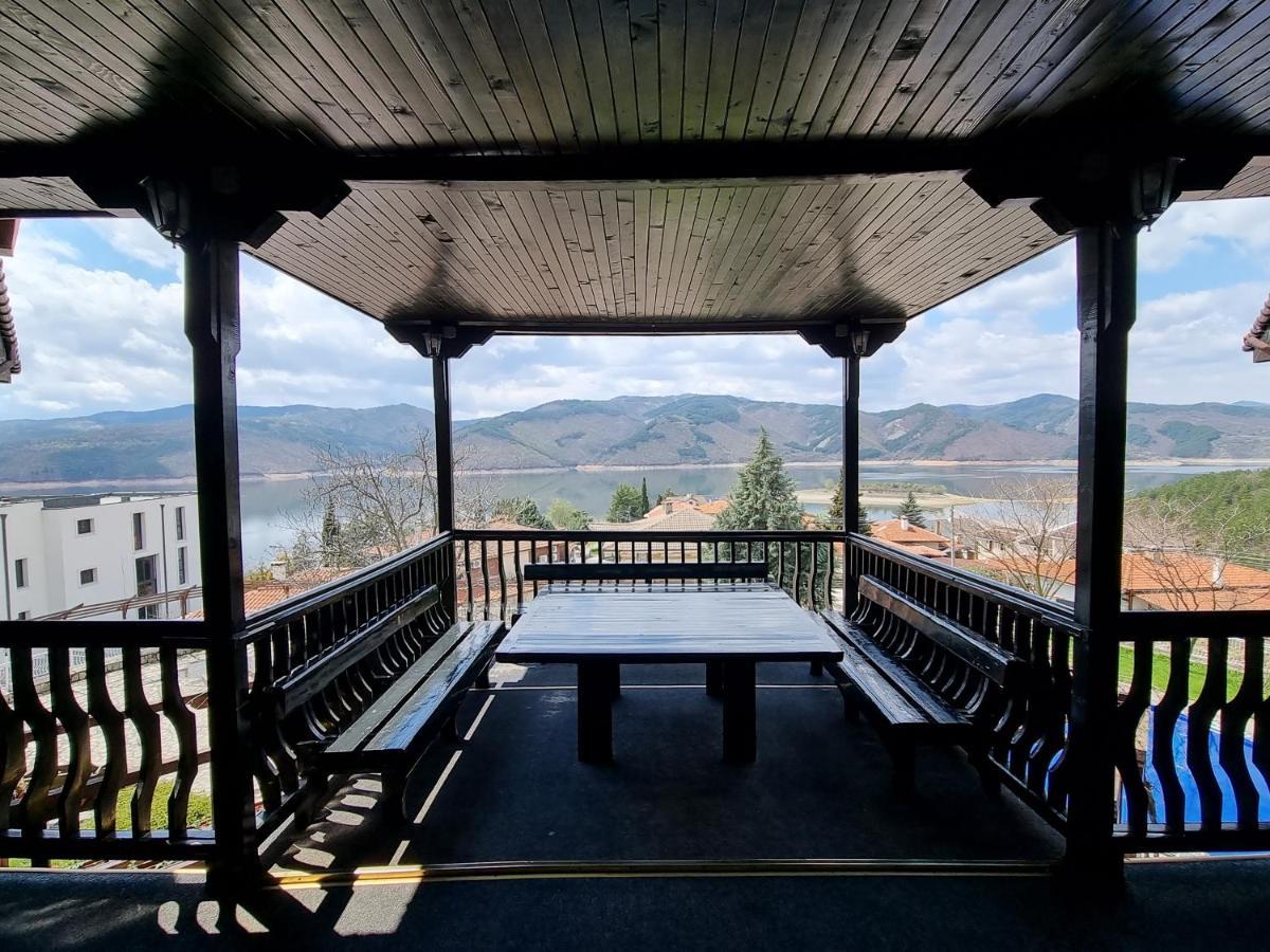 Trifon Zarezan Family Hotel Glavatartsi Dış mekan fotoğraf