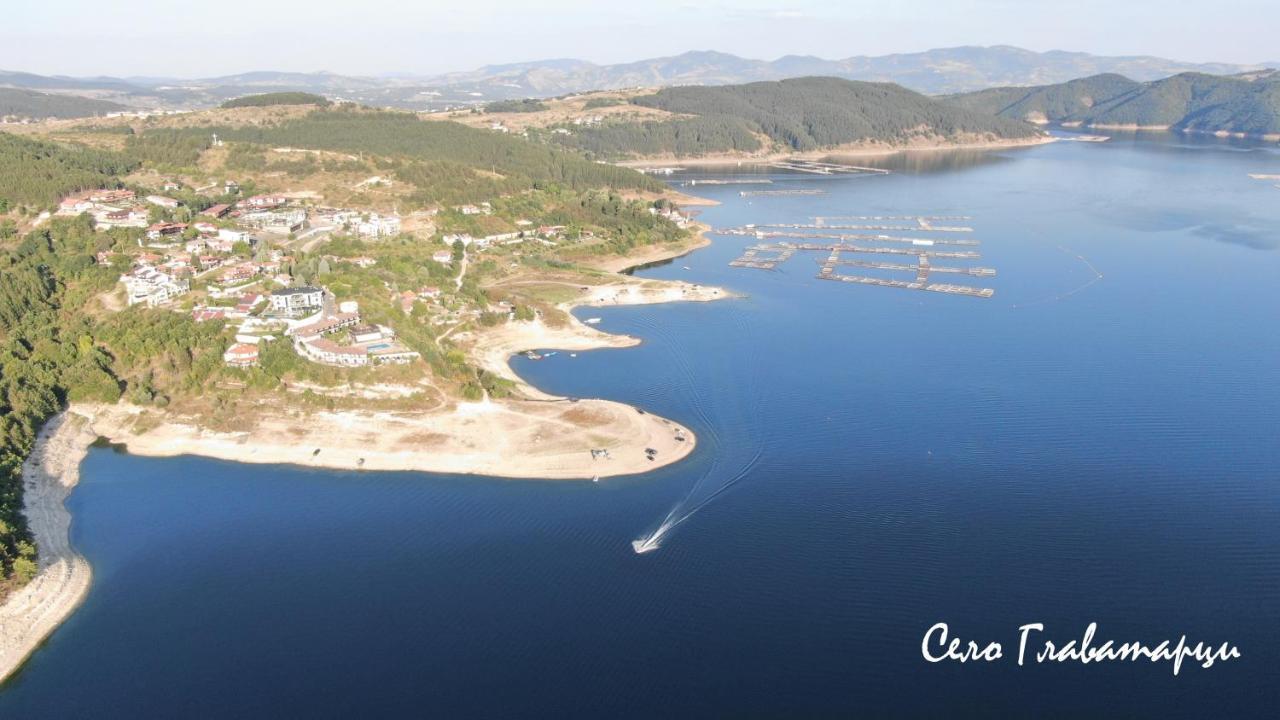 Trifon Zarezan Family Hotel Glavatartsi Dış mekan fotoğraf
