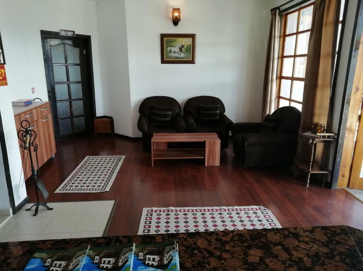 Trifon Zarezan Family Hotel Glavatartsi Dış mekan fotoğraf